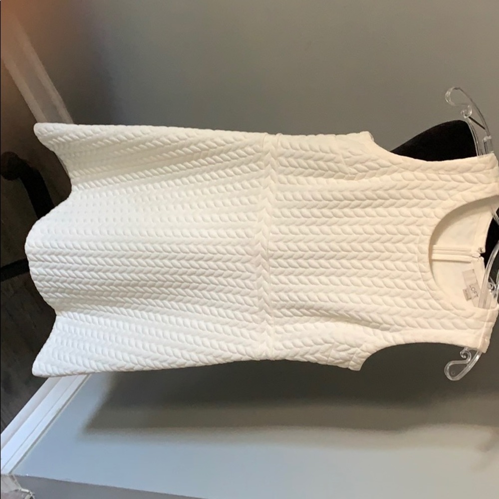 Very cute cream/ white dress!!